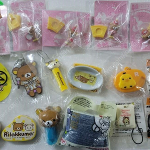 리락쿠마1 피규어 스트랩 판매합니다