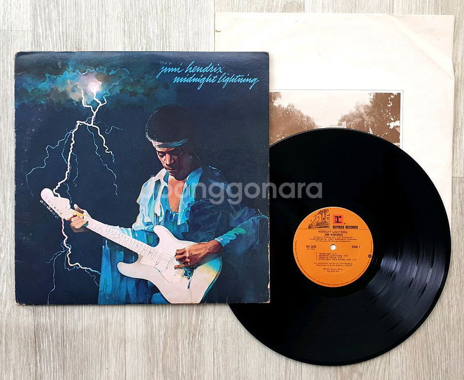 Jimi Hendrix Midnight Lightnin--0