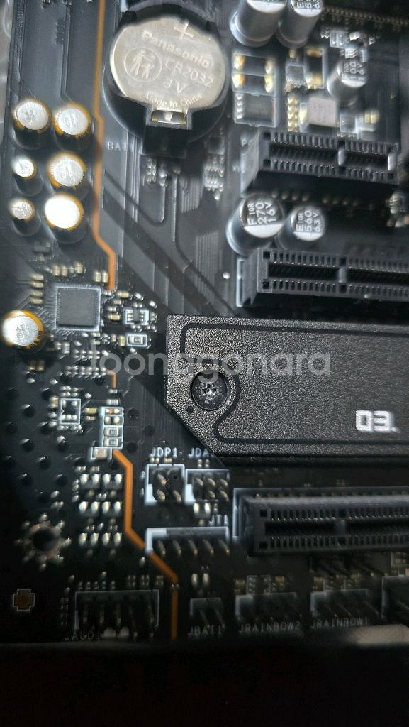 msi z690 토마호크 + ddr4램 팝니다.--3