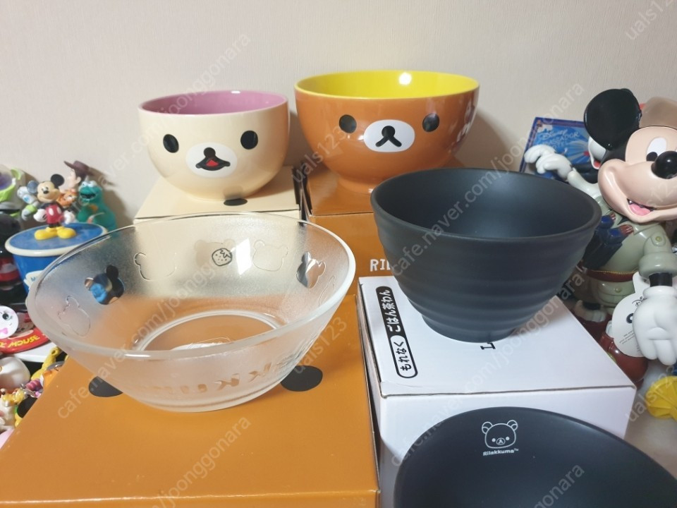 리락쿠마4 접시 컵 그릇 식기 판매합니다 이미지