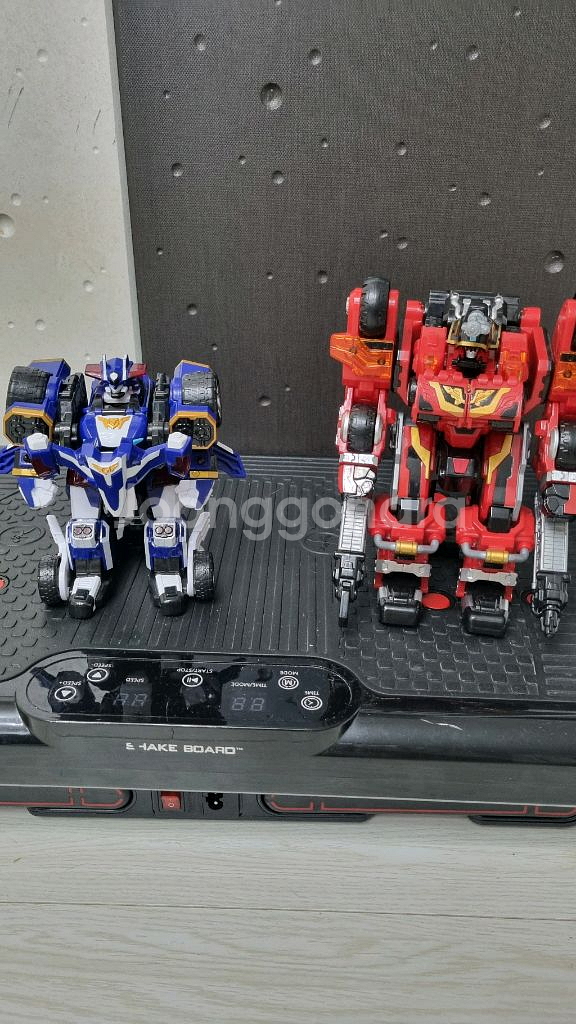 또봇 V 타이탄 세이버 스톰조 2종--0