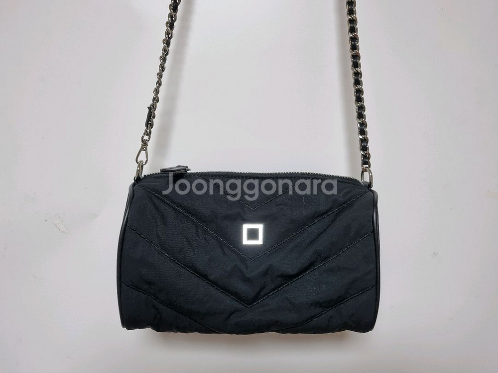 한섬 루즈앤라운지 퀼팅 체인백--3