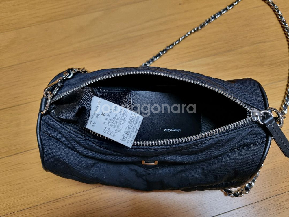 한섬 루즈앤라운지 퀼팅 체인백--8