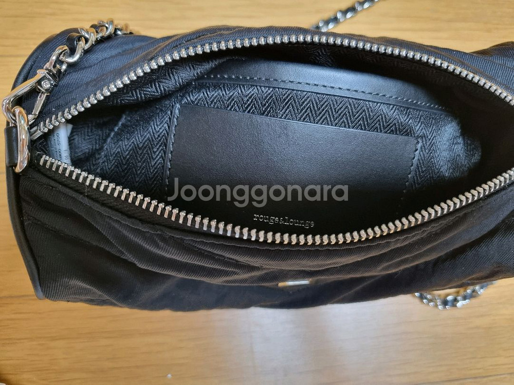 한섬 루즈앤라운지 퀼팅 체인백--7