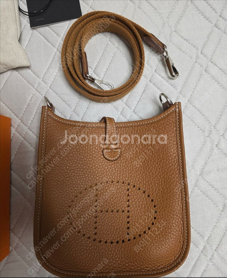 에르메스 에브린미니16 골드은장 팝니다--2