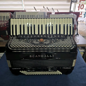 아코디언 중고삽니다 이태리제 삽니다