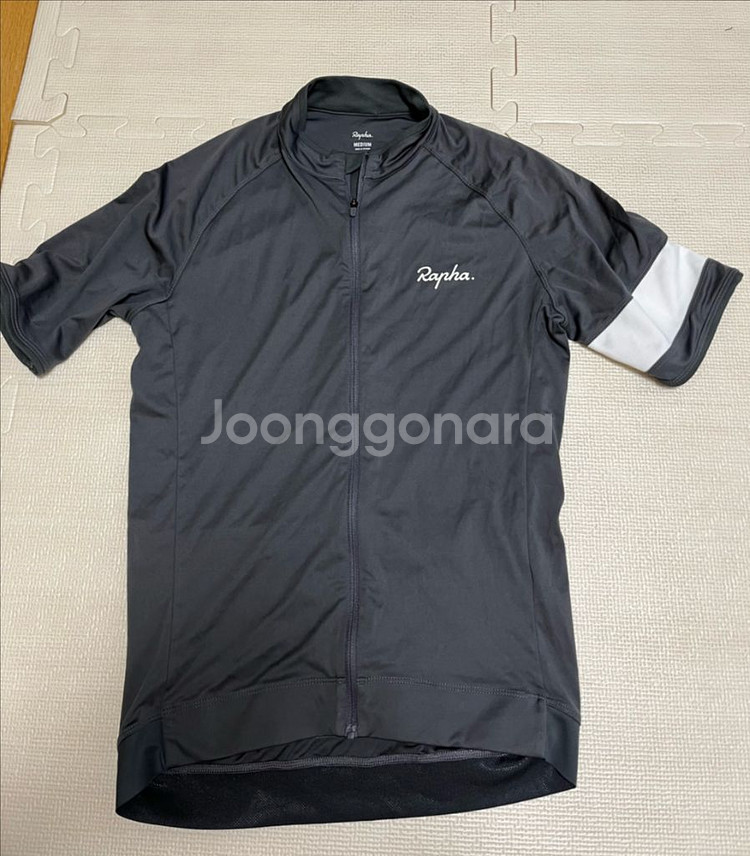 라파 회색 반팔 미듐 판매(실착 매우적음)--0