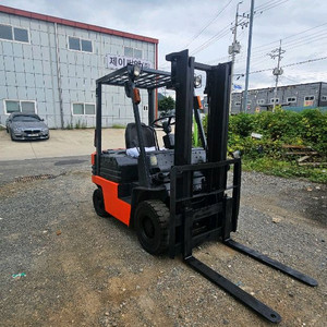초특가 저렴한 도요타 가솔린 1.5톤 지게차 3m 수동 이미지