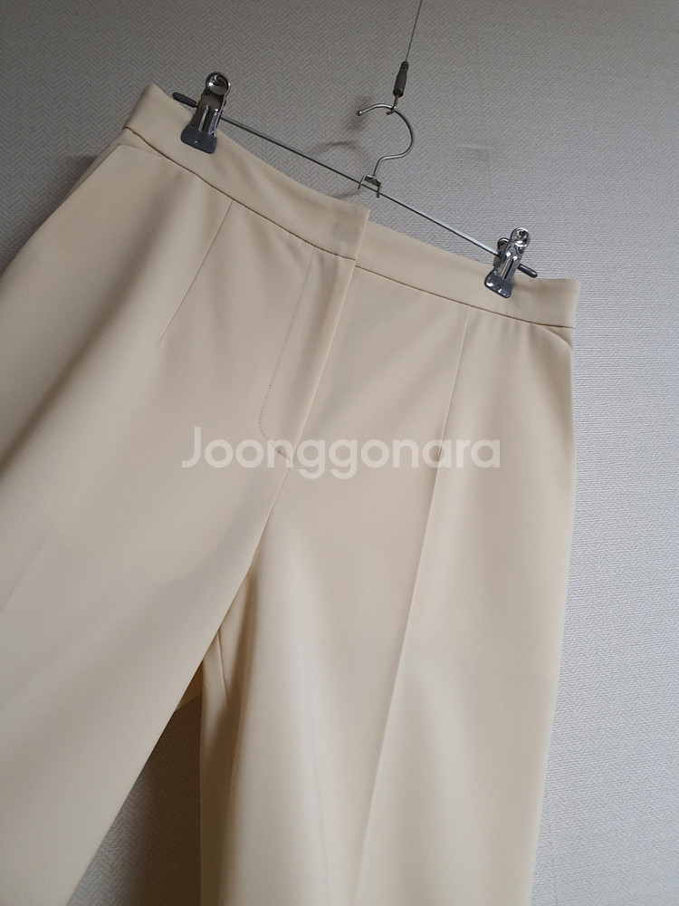 마인 mine 크림 와이드 슬랙스 팬츠 44 사이즈 정--3