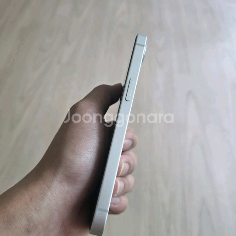 아이폰 16e 128GB 화이트 s급--3
