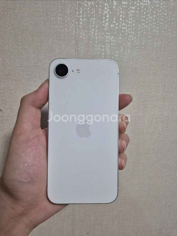 아이폰 16e 128GB 화이트 s급--4