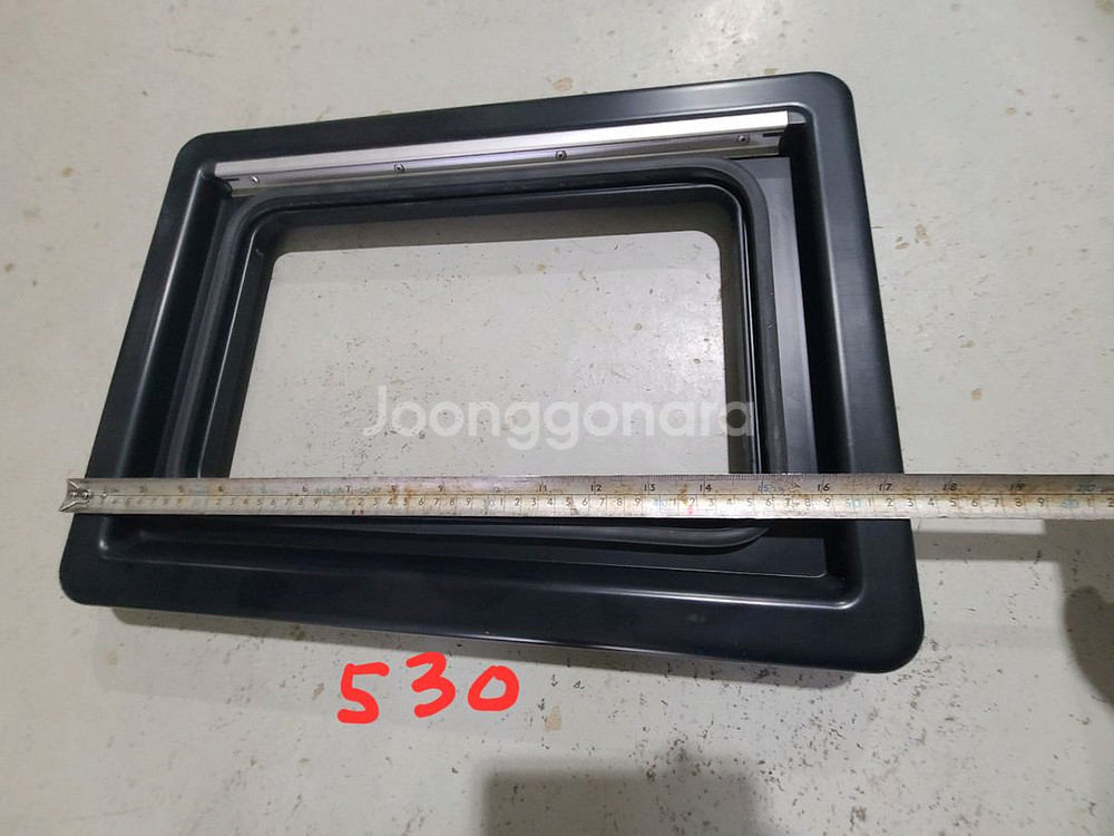 캠핑카 창문 500 300.--1