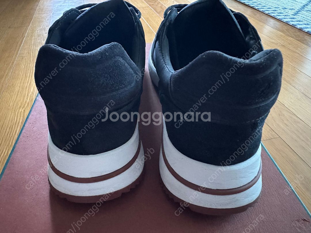 로로피아나 위크엔드 스니커즈 41 풀박스--2