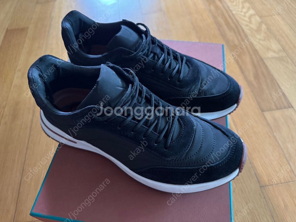 로로피아나 위크엔드 스니커즈 41 풀박스--1