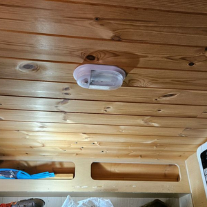 트럭캠퍼니튬바데리200암페아정현파인버터2키로버너일인요디 이미지