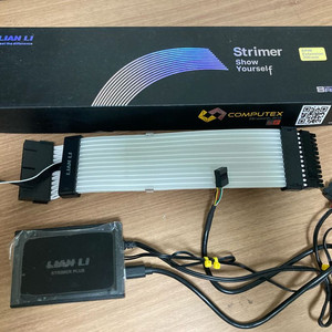 리안리 스트리머 Plus V2 RGB 24핀
