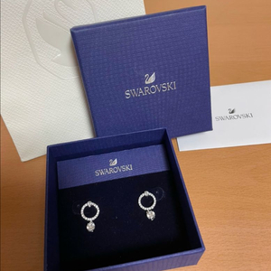 스와로브스키 크리스탈 귀걸이