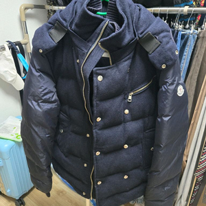 몽클레어 패딩