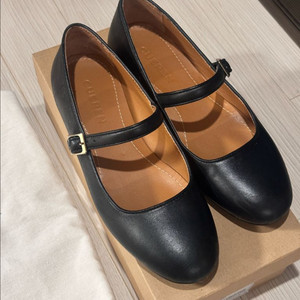 쿠에른 메리제인 로마 컬렉션 240