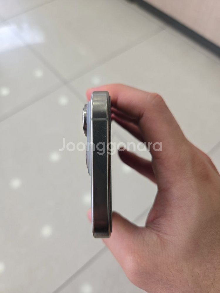 아이폰16프로 256GB--4