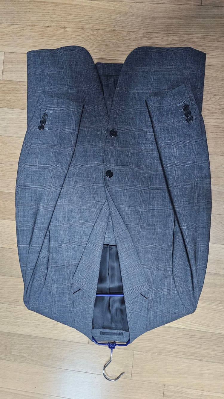 띠어리 글렌체크 봄/가을용 36사이즈(95) 팝니다.--7