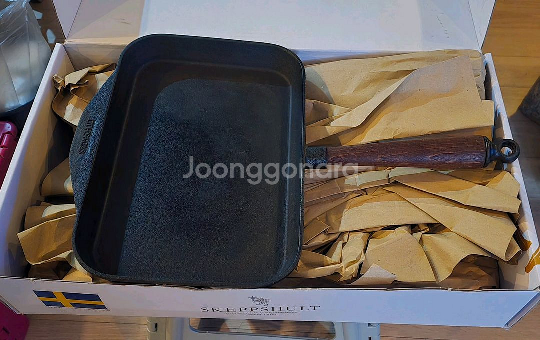 스캡슐트 직사각팬 팝니다.--0