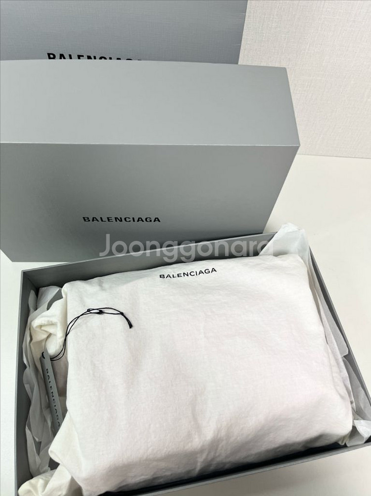 정품 발렌시아가 숄더백--0