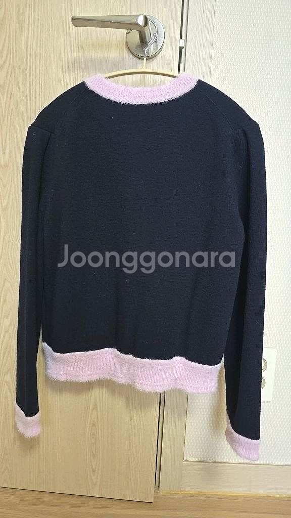 마인 컬러라인 니트 가디건--6