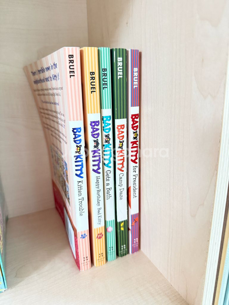 Bad kitty 시리즈 5권 영어원서 챕터북--0