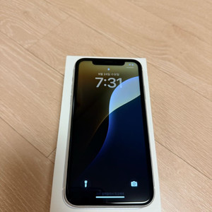 아이폰 XR 64G 화이트