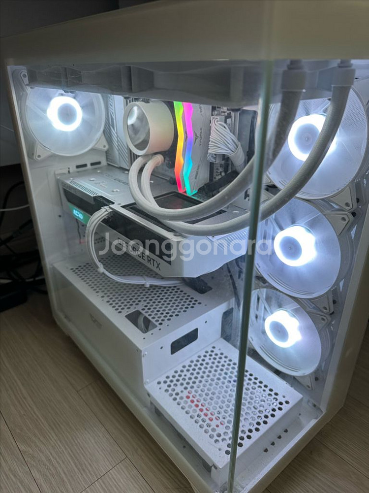 rtx 4070 super 컴퓨터팝니다--0