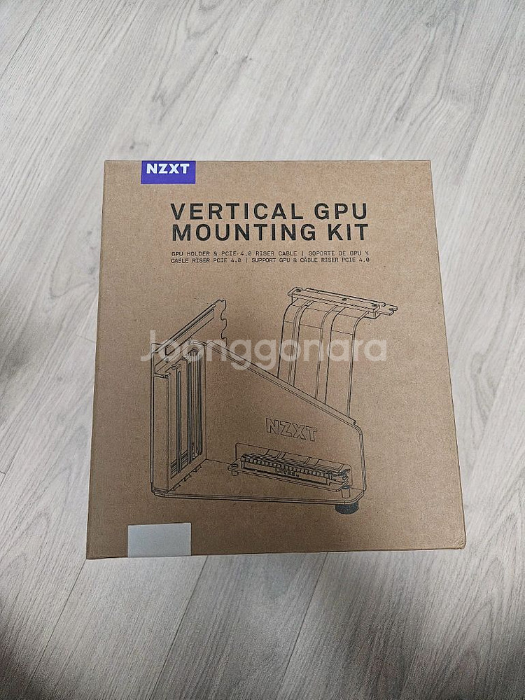 nzxt 라이저킷 화이트 신품급 팝니다!~--0