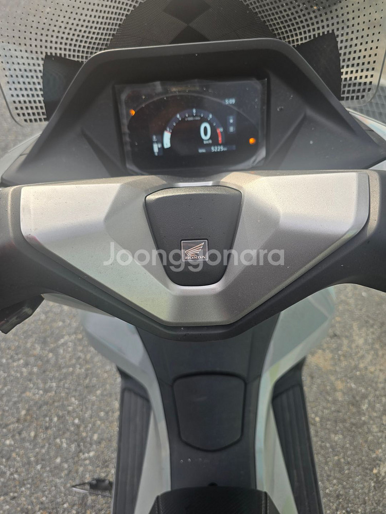 25년식 Pcx125 리스 승계 받으실분--4