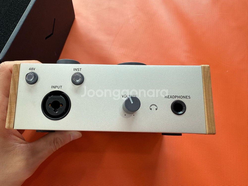 UA Volt 176 오디오 인터페이스--4