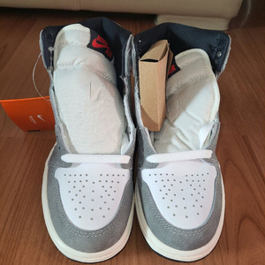 GS조던1레트로하이OG블랙앤스모크그레이(230,235)