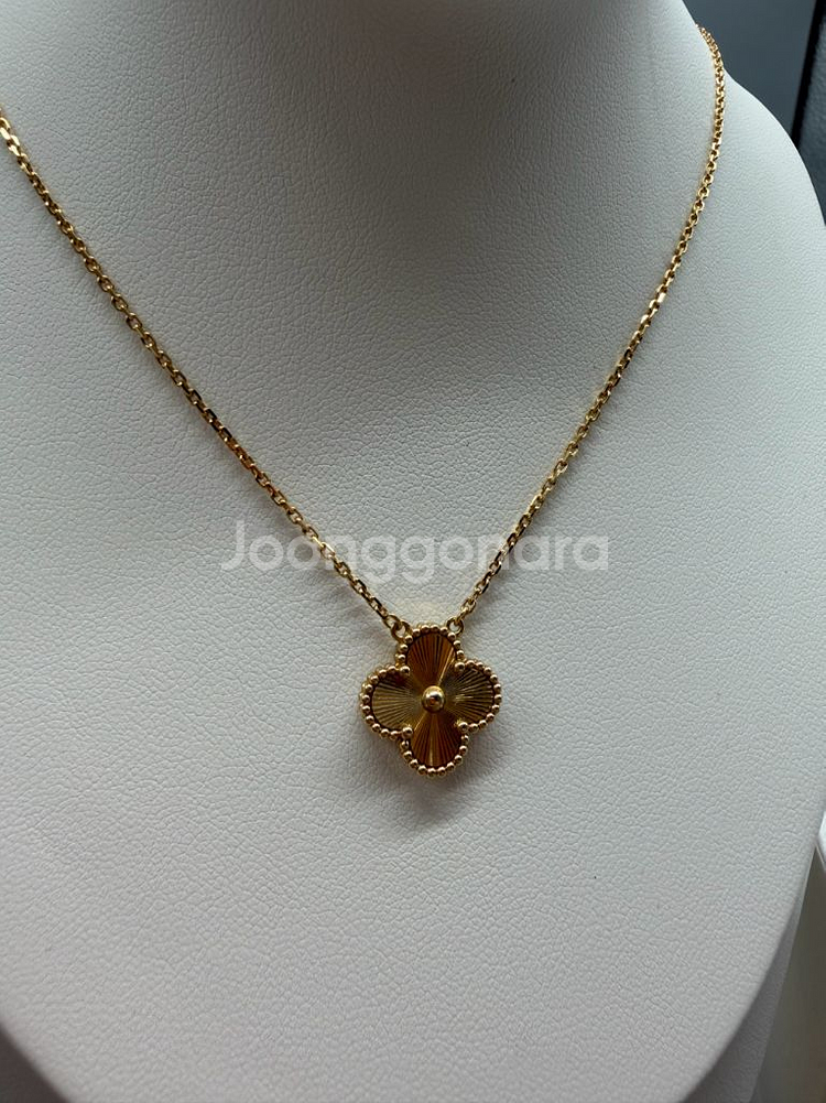 새상품 반클리프아펠 기요세 빈티지 목걸이--1