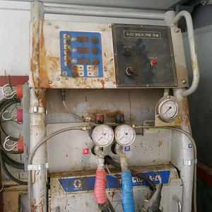 우레탄폼장비판매합니다( A-25 그레이코정품) 이미지