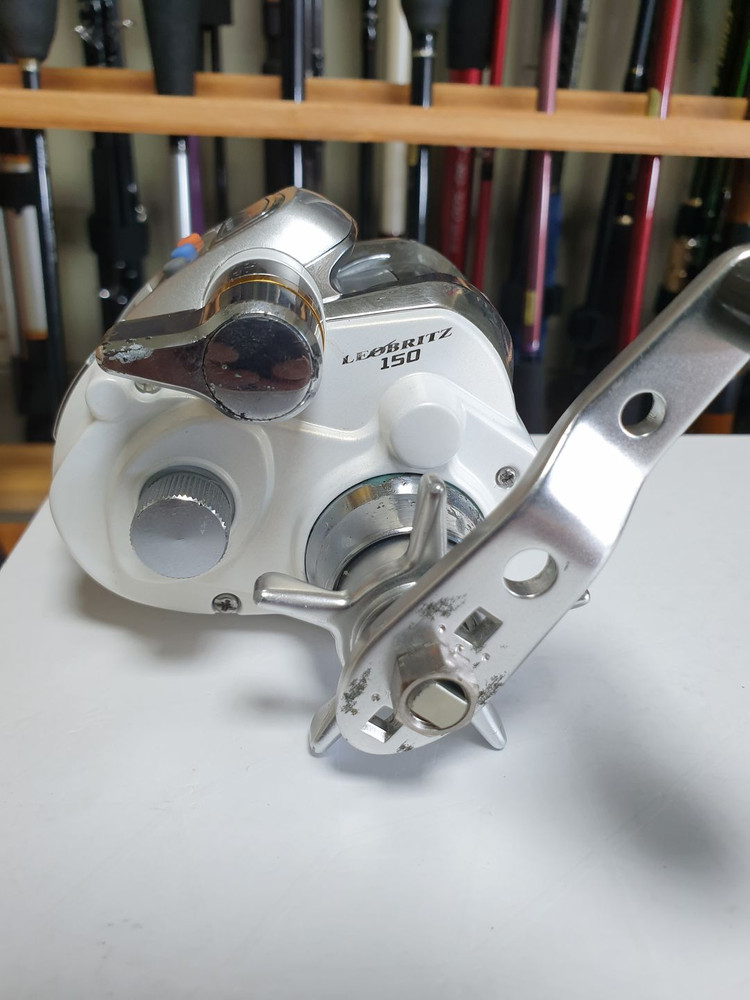 다이와 소형 전동릴 레오브리츠 150 이미지