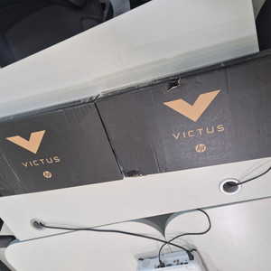 HP 빅터스15 라이젠5 라이젠8000 RTX4050