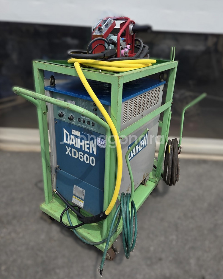 중고 다이헨 대형 CO2용접기 판매 03-154--0