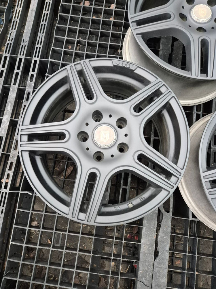 16인치 코나 니로 셀토스 아반떼MD 아반떼AD 이미지