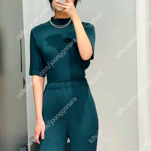 이세이미야케 해칭 탑 다크그린,플리츠플리즈 ~