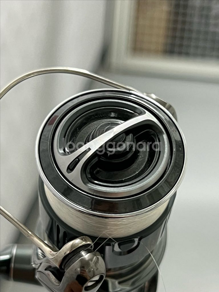 시마노 22스텔라 c2000s 윤성정품 판매합니다.--4