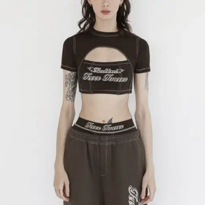 배드블러드 아쿠아 컷아웃 크롭 탑 브라운 XS