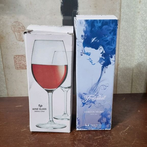 와인잔두점(새것)