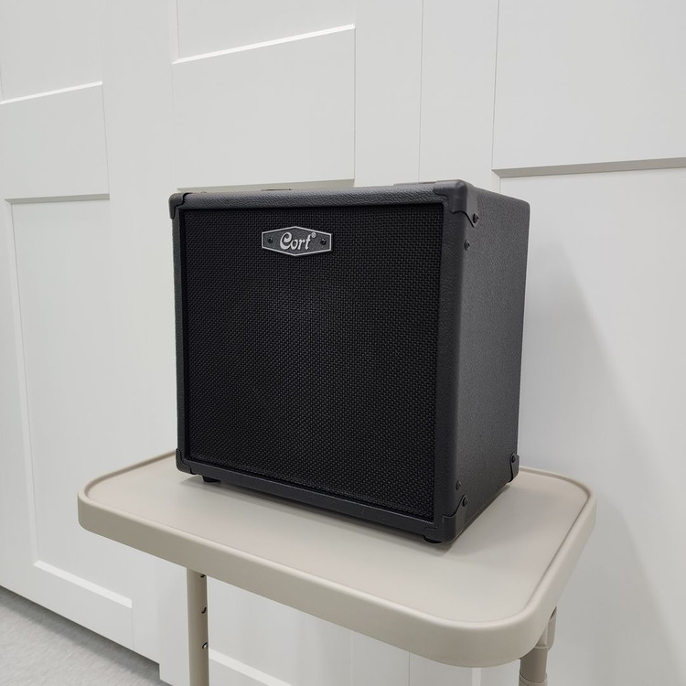 콜트 베이스기타 앰프 15와트 CM15B 이미지