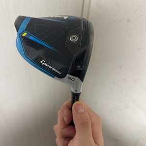 테일러메이드 SIM2 드라이버