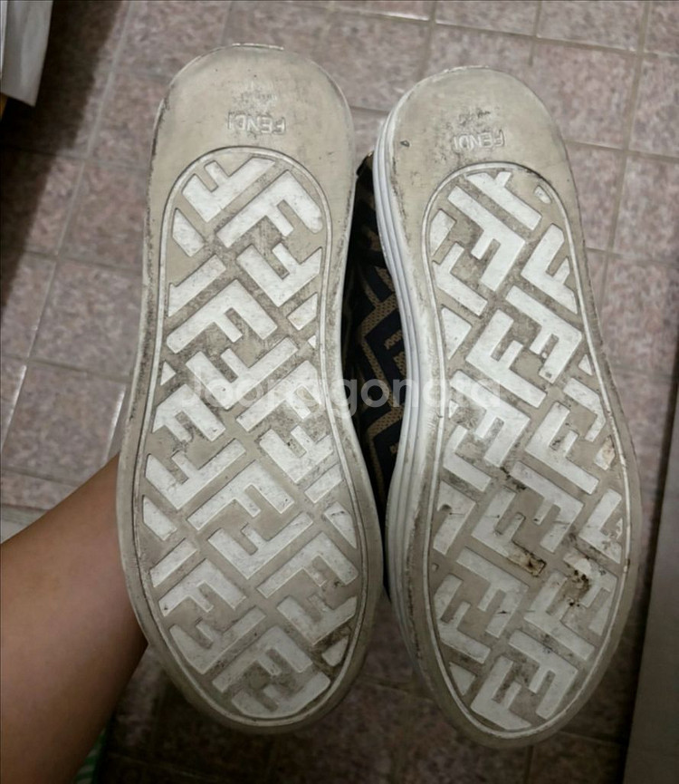 정품 풀박 펜디 FF 스니커즈 38사이즈--5
