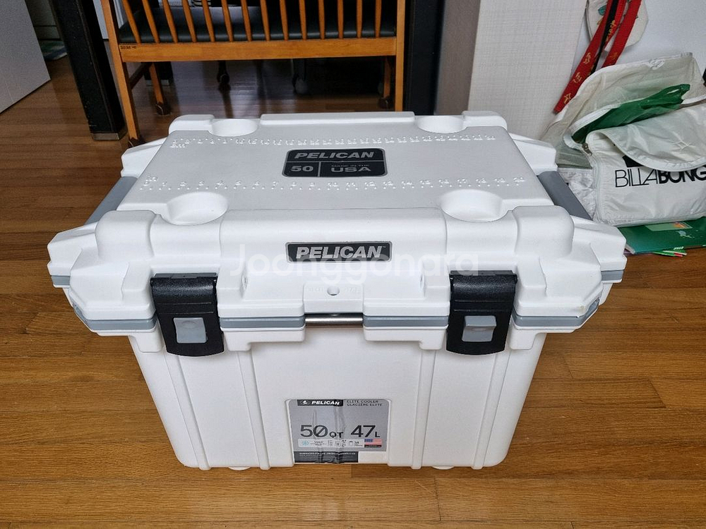 펠리칸케이스 흰색 아이스박스 쿨러 50QT 47리터--1