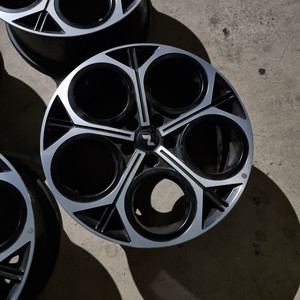 19인치 아반떼N 신형 RAYS휠 벨로스터N 올뉴투싼i